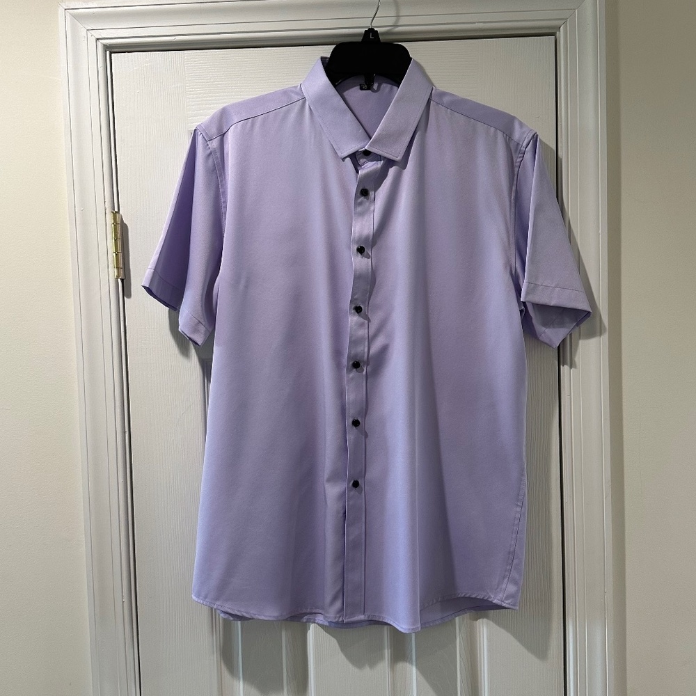 Men’s Short Sleeved Button Down